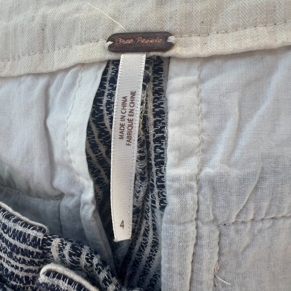 🆕 Free People | Light at Sunrise High Waisted Cropped Cotton Pants in Blue | - Picture 11 of 13